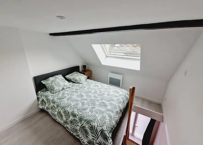 Centre-ville Sur Helpe Duplex Confort Apartmán