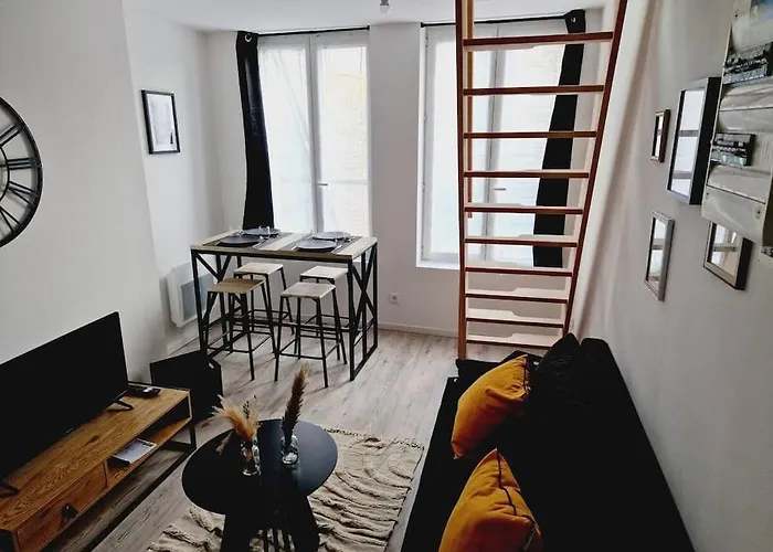 Apartmán Centre-ville Sur Helpe Duplex Confort *