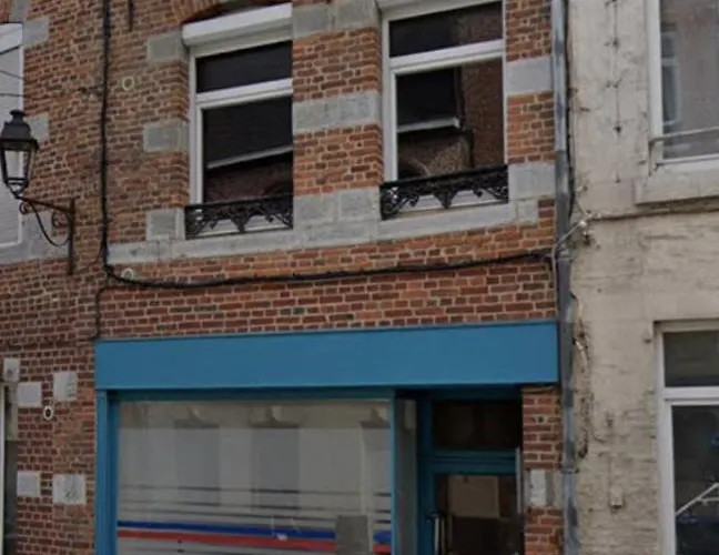 Centre-ville Sur Helpe Duplex Confort דירה